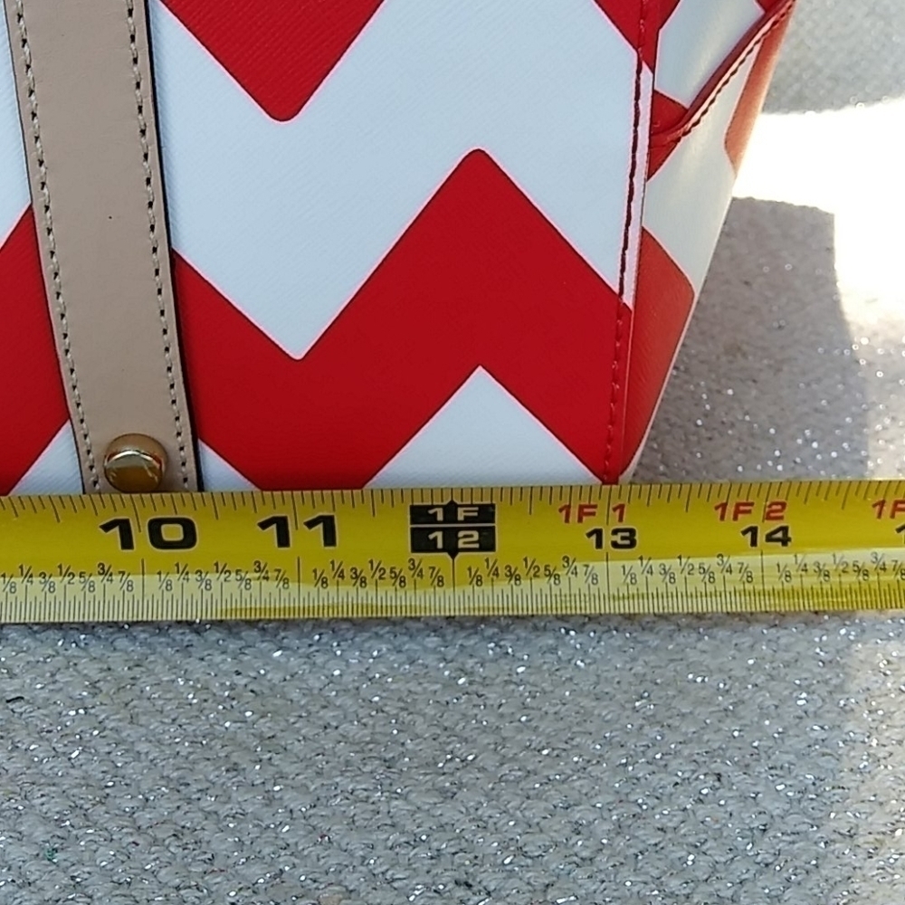 Kate Spade South of Border Medium Harmony Chevron Red and White Tote Bag - Picture 12 of 16